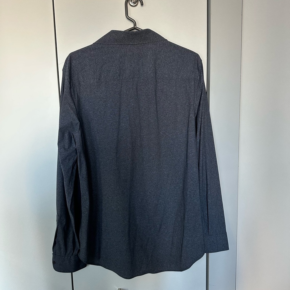 Zara button down - Picture 2 of 3